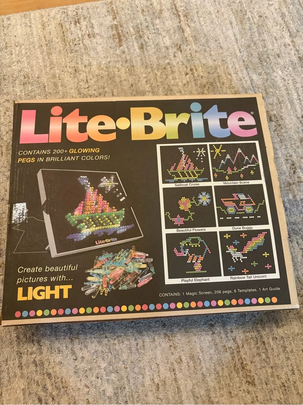 Light-Up Peg Art Board Kids Toy - Multicolor Pegs